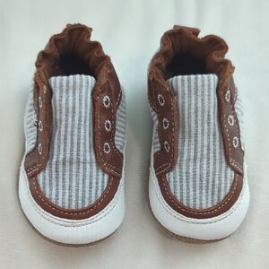 Robeez Brown Baby Walker Shoes with Stripes 0-6 Months